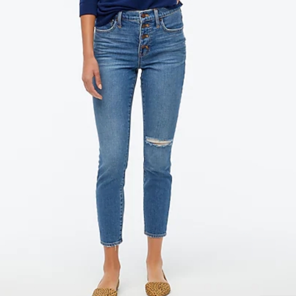NWOT J.CREW Jeans Size 27P. Worn once but don’t fit me.
